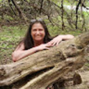 Meet your Posher, Deanna